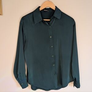 💐Emerald Green Satin Button Down Shirt💐